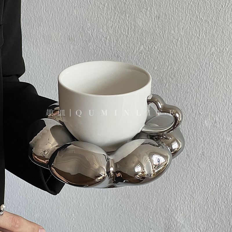 银边爱心手把杯轻奢小众咖啡杯碟套装家用办公水杯宿舍陶瓷杯子