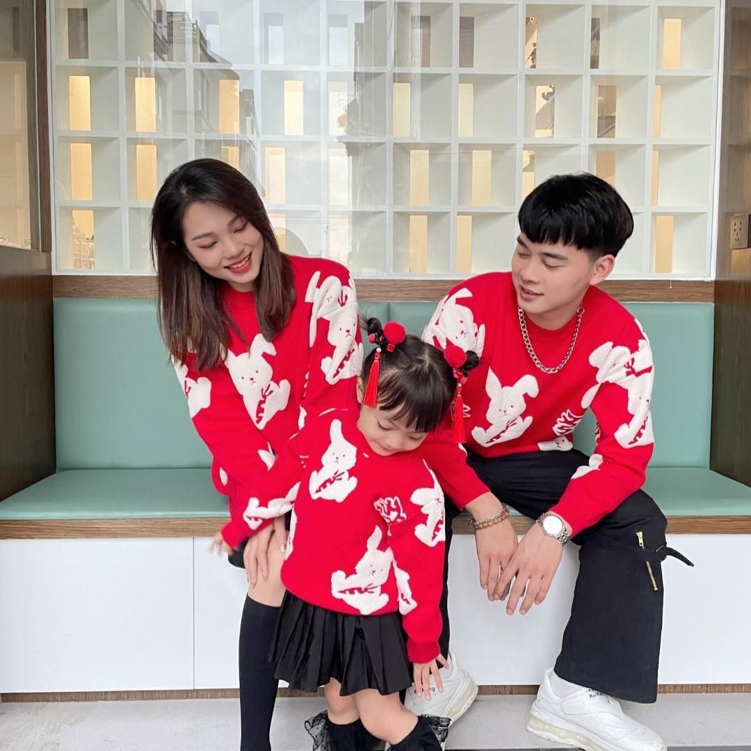 Children's sweater New Year of the Rabbit New Year Boys and Girls Red Little Rabbit 2023 Year of the Rabbit Parent-child New Year's Clothes