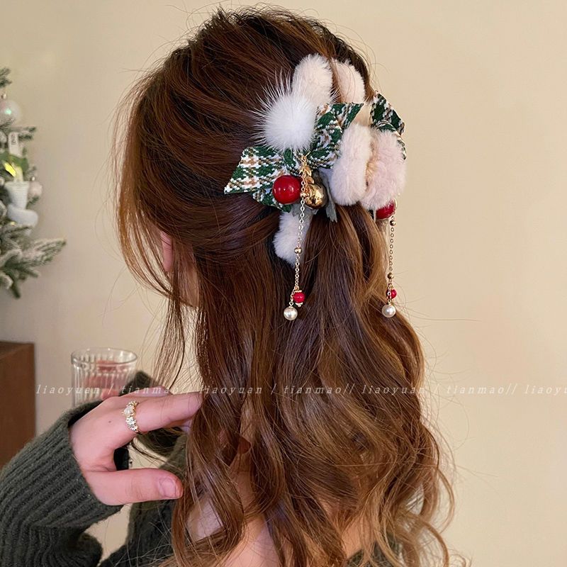 Beautiful Christmas ~ Autumn and winter plush hair clip for women's back of the head plush clip large high-end shark clip headwear