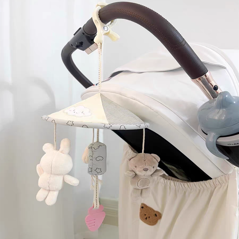 婴儿玩具0-6个月宝宝推车挂件床铃风铃车载安全座椅吊挂安抚玩偶