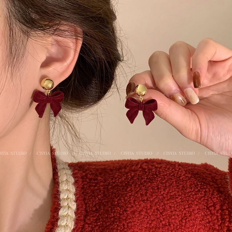 2023新年圣诞红色植绒蝴蝶结耳环女耳钉适合过年的喜庆耳饰高级感