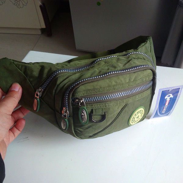 Waterdichte heuptas met grove textuur voor sport en reizen_voghion.com