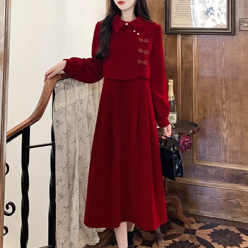 Pan buckle new medium and large size stylish red engagement New Year skirt for women spring and autumn large size fat mm fake two-piece dress for women