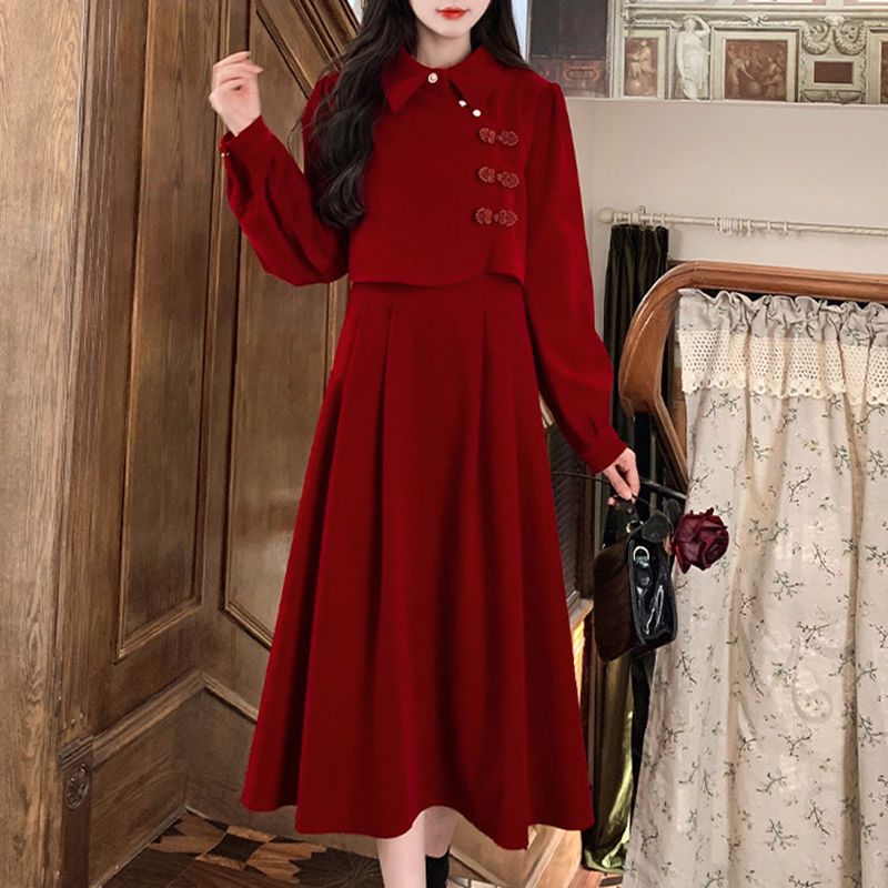 Pan buckle new medium and large size stylish red engagement New Year skirt for women spring and autumn large size fat mm fake two-piece dress for women