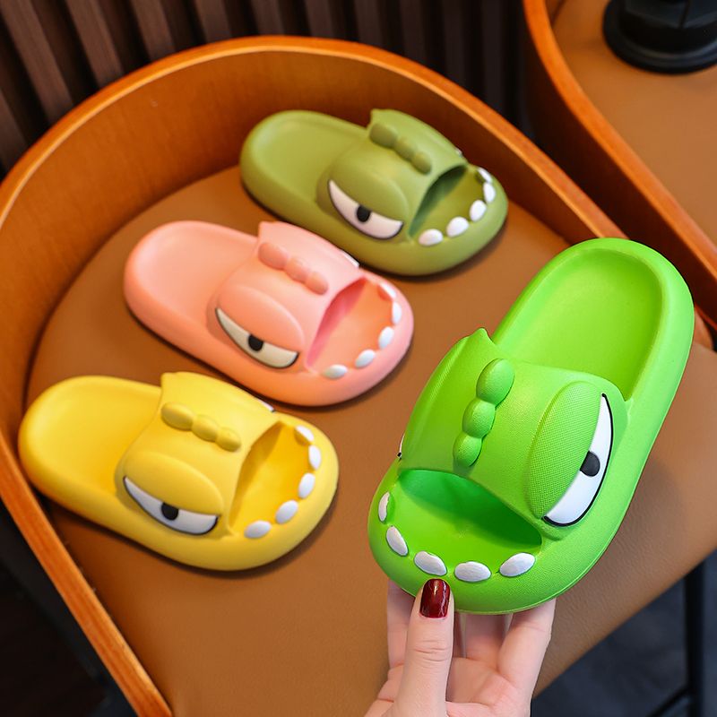 Children's Slippers Boys Summer Outdoor Wear Indoor Home Bathroom Bathing Girls Non-slip Stepping on Shit Feeling Baby Sandals and Slippers