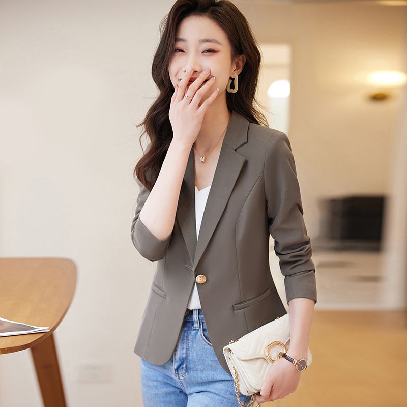 Off-white suit jacket female spring and autumn  new Korean version small man casual temperament all-match small suit jacket