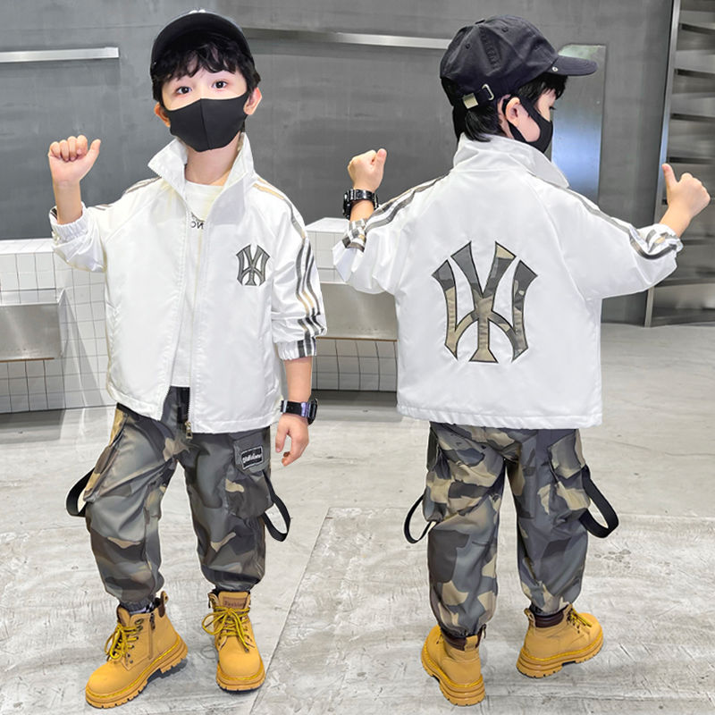 男童秋装套装2023新款韩版休闲男孩网红炸街外套迷彩两件套儿童装