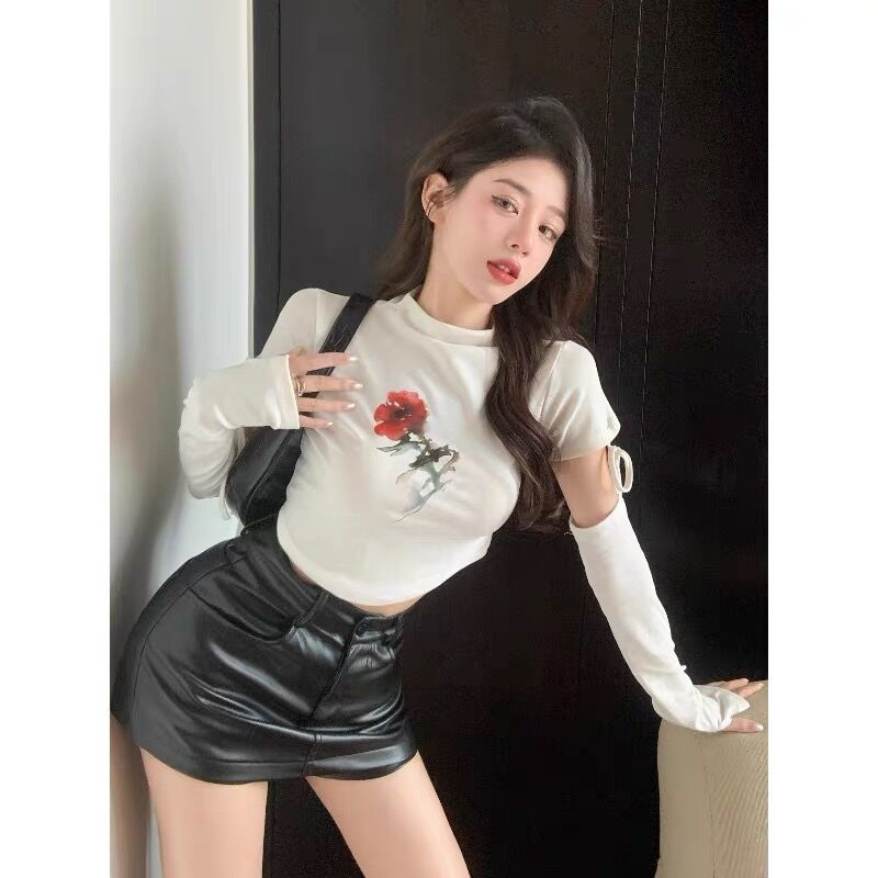 Celebrity Xiaoxiang style design sense sleeve top ladies spring and autumn short tight-fitting chest big collar T-shirt bottoming shirt