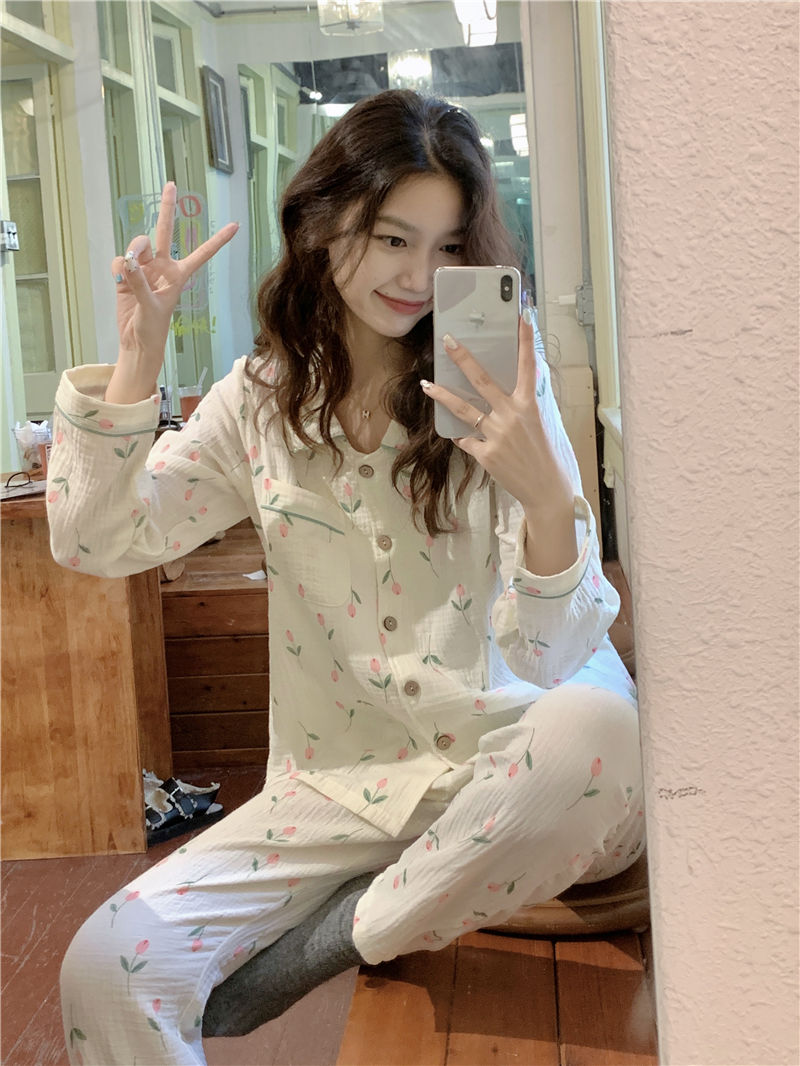 New style seersucker pajamas women's spring and autumn long-sleeved thin section baby cotton sweet tulip home service suit