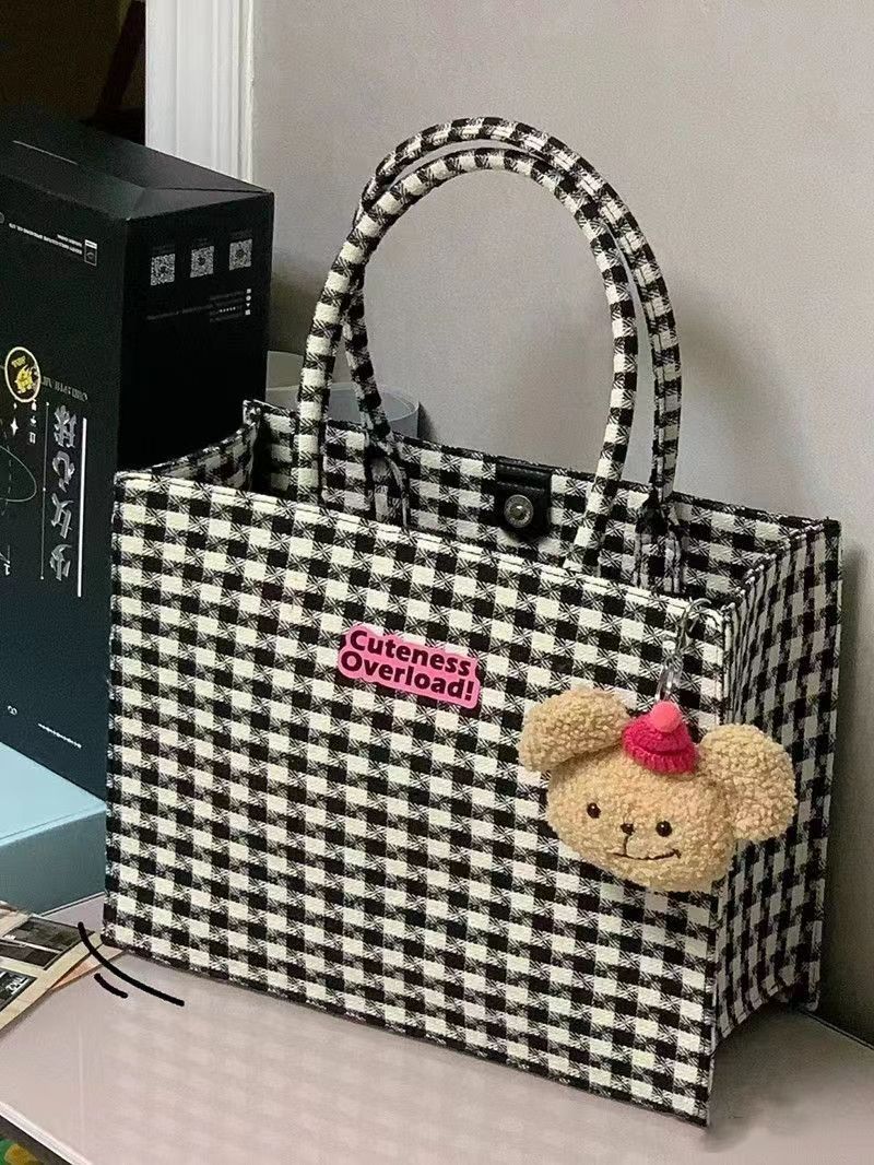 LAXMI春秋包包撞色大容量托特包休閒手提包時尚黑白格單...