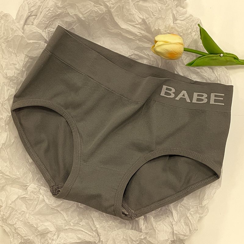 Underwear female students fresh and sweet sports wind cotton crotch antibacterial breathable Japanese mid-waist girls comfortable briefs