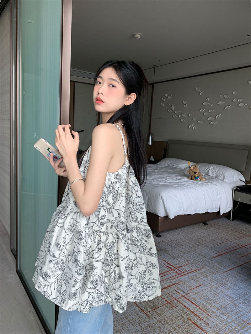 Holiday style casual suspender skirt female  summer new lazy and thin loose fluffy floral dress ins