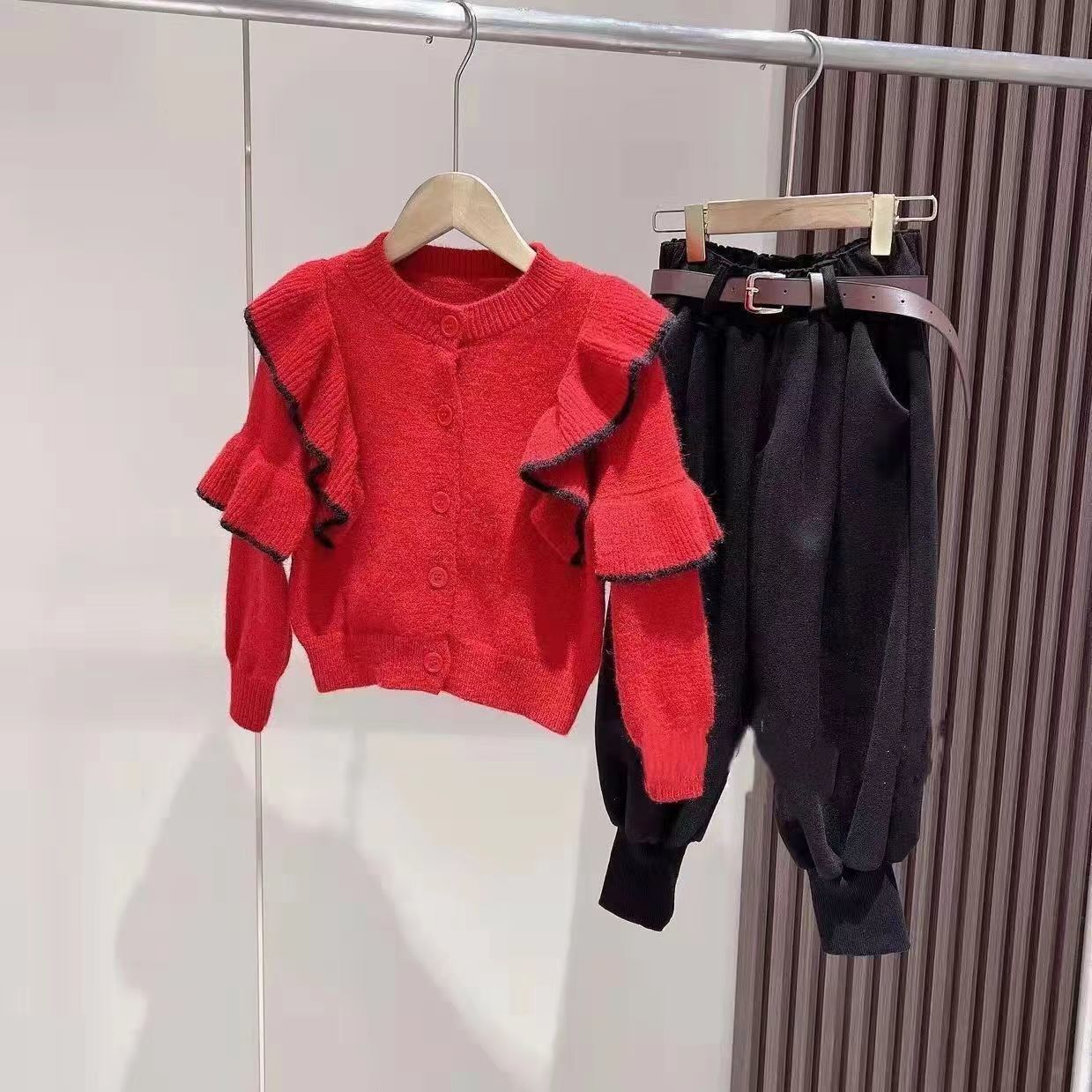 女童春装套装2023新款网红时髦洋气哈伦裤毛衣中大童春秋季两件套