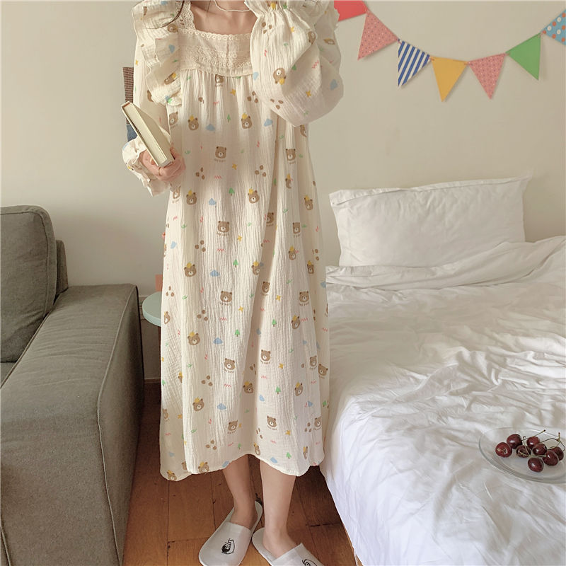 This year's new Hepburn style nightdress female baby cotton feeling comfortable mesh summer thin section pajamas female spring and autumn home service
