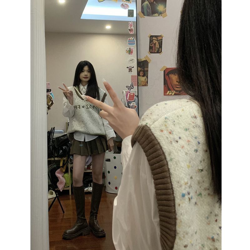 【三件套装】韩版休闲字母撞色马甲套头针织衫女学院风衬衫百褶裙