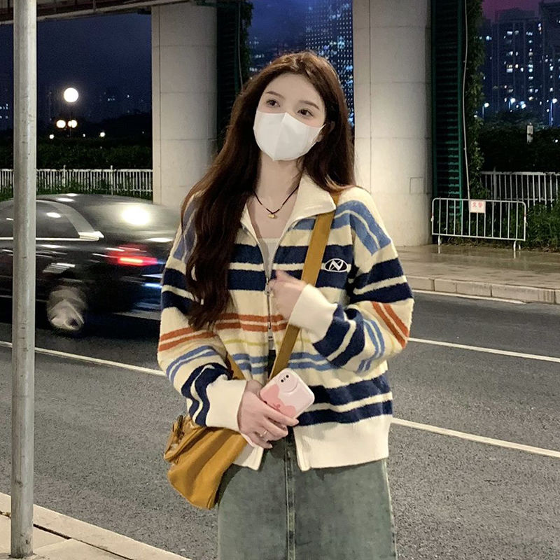 撞色條紋翻領拉鏈毛衣針織衫女裝春秋設計感小眾上衣