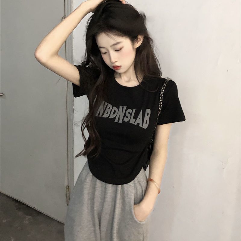 Front shoulder  new short-sleeved t-shirt women's summer design sense niche sweet and spicy style ins short hot girl top fashion