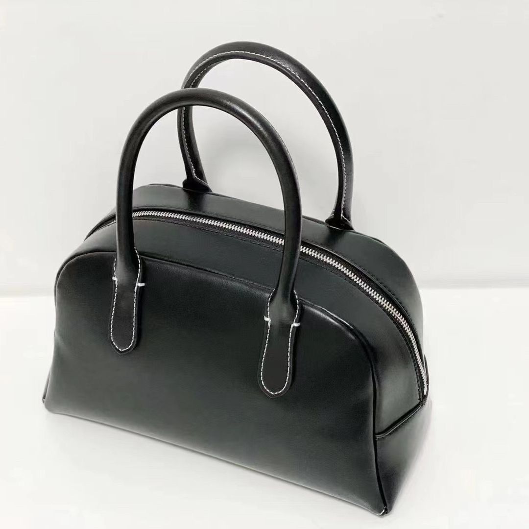 Korean high-end handbag ins blogger with the same style super popular handbag retro commuter women's bag tote bag