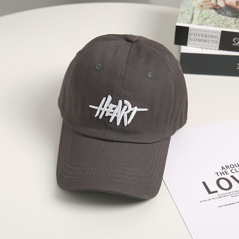 Hat men's spring and summer Korean version of the peaked cap star with the trendy brand show face little girl sunshade big head circumference baseball cap