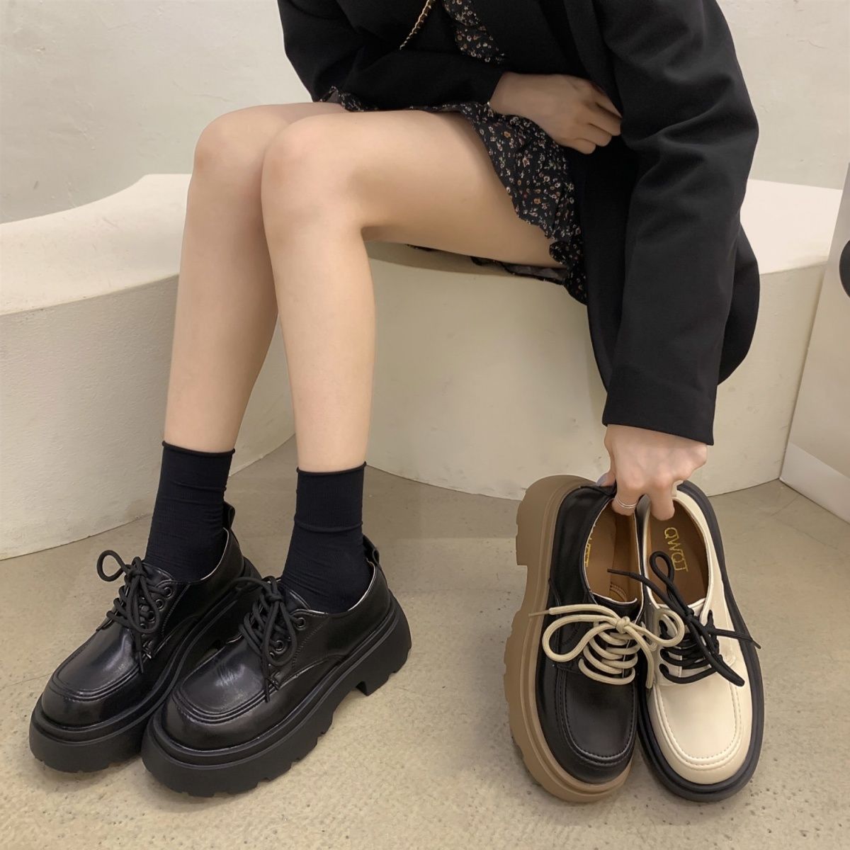 Spring and Autumn Student Soft-soled Small Leather Shoes Women's British Style  New Loafers Black Lace-up Thick-soled Shoes