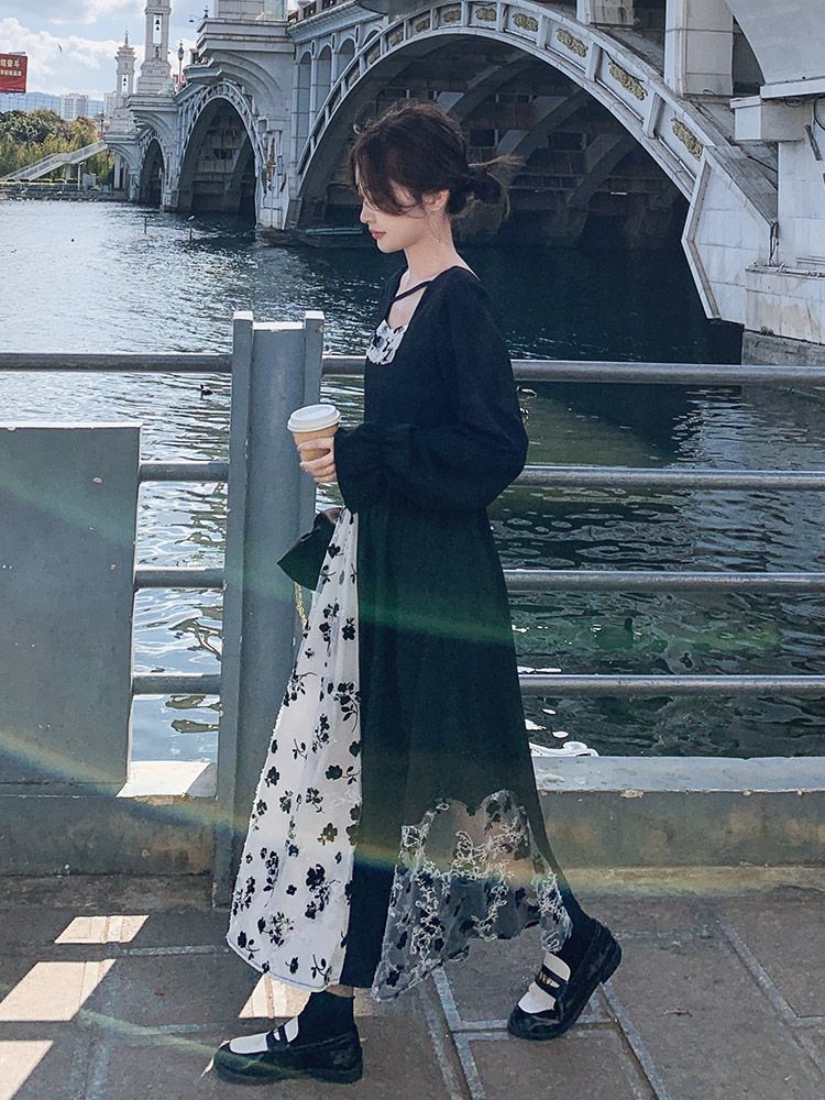 法式赫本風黑色連衣裙女大碼顯瘦春季新款網紗拼接設計感不規則裙