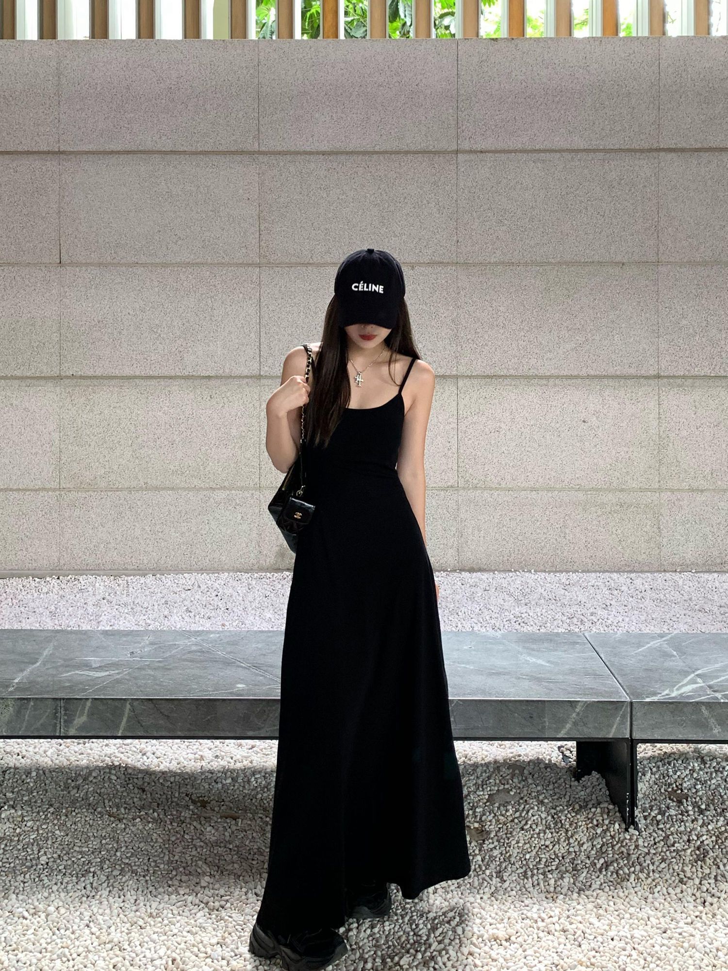 Sling dress women's spring new Hong Kong style temperament gentle waist slimming skirt with knitted long skirt