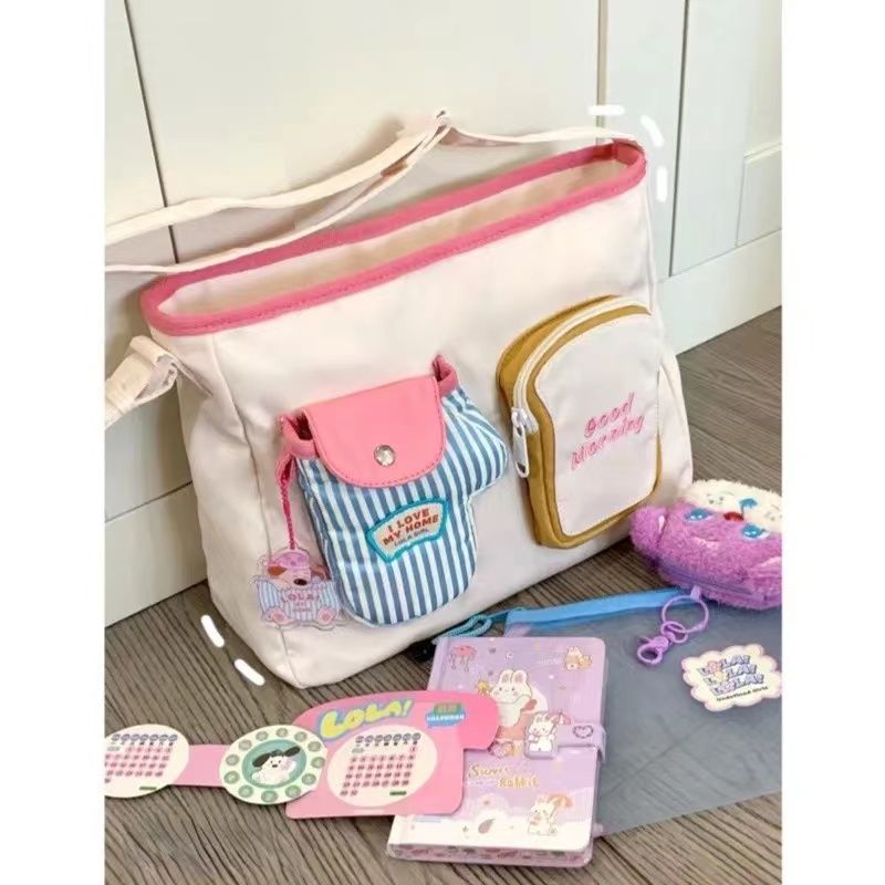 「早安吐司」新款少女單肩斜挎包 可愛通勤大容量包包女秋冬