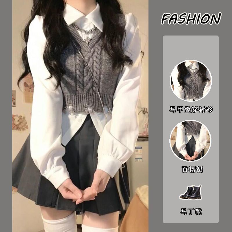 Three-piece suit spring and autumn new Japanese college style short vest knitted vest blouse top pleated skirt