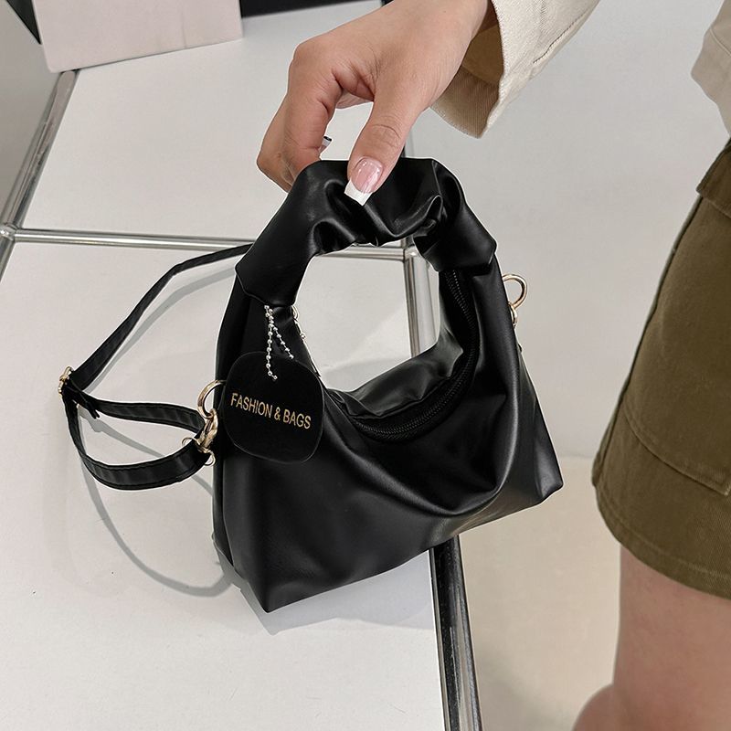 Advanced Feeling Small Women Primavera ed Estate 2023 borsa a tracolla singola a spalla singola di nuova moda per donna_voghion.com