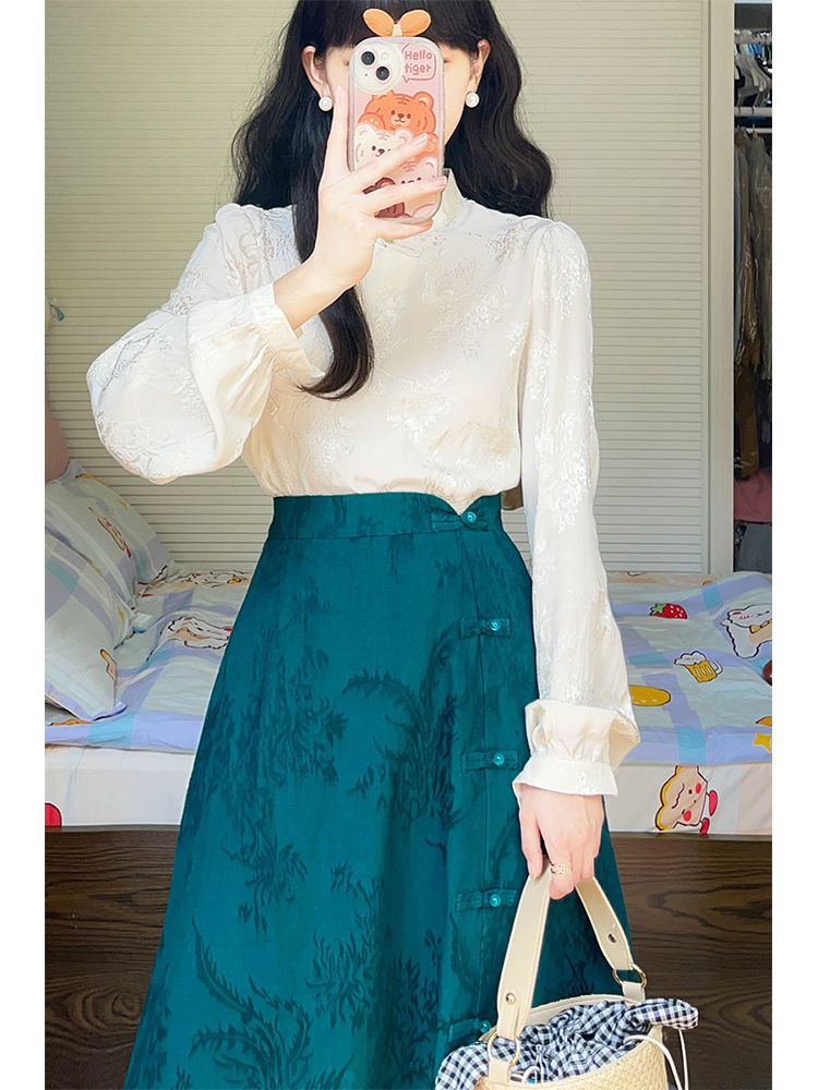 大碼新中式女裝套裝2023春季新款名媛高端國風提花盤扣襯衫裙子