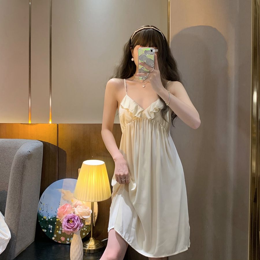  summer sexy pure desire style V-neck suspender nightdress female ins sweet lotus leaf edge loose large size home pajamas