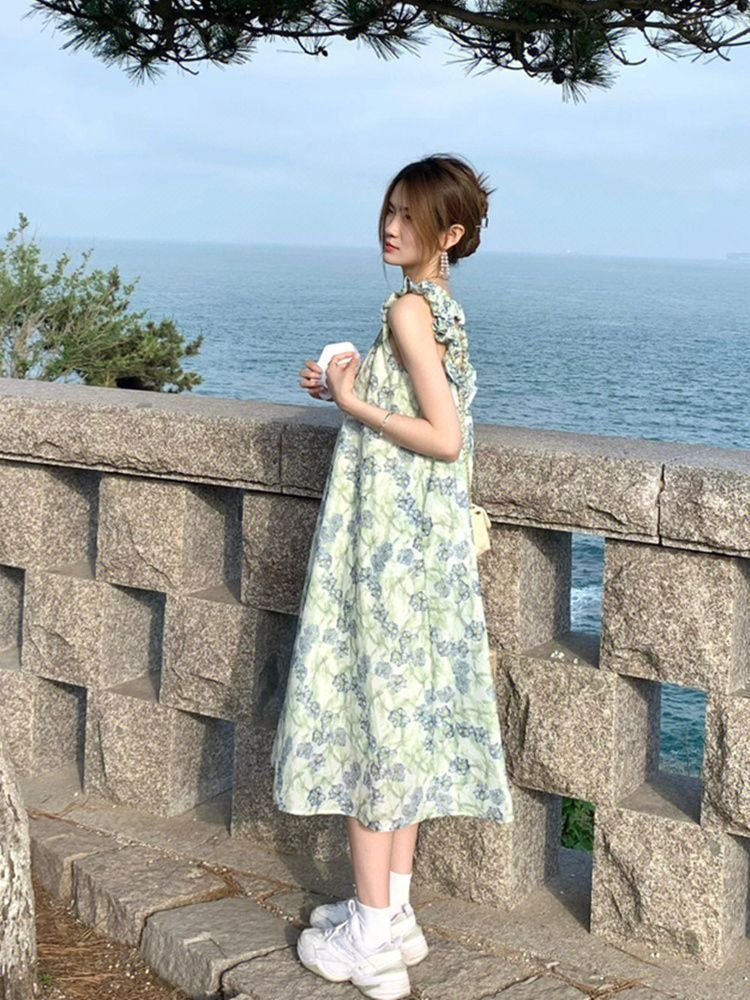 French gentle wind seaside holiday backless suspender dress tea break beautiful age-reducing floral small flying sleeve dress summer
