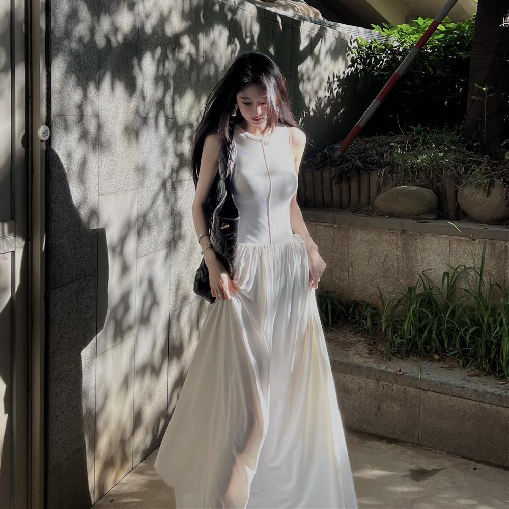 Sexy Chic White Fairy Dress Summer Temperament Long Sleeveless Dress Female Thin Big Skirt Vest Long Skirt