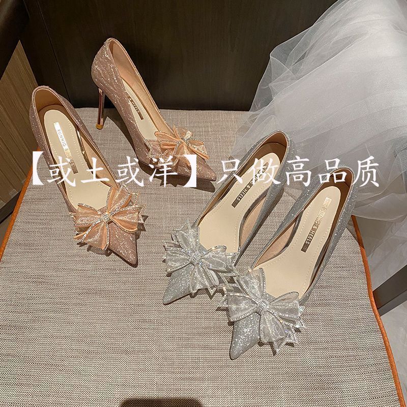 Pointed toe high heels female 2023 new wedding shoes stiletto middle heel bowknot super fairy wedding shoes British style single shoes
