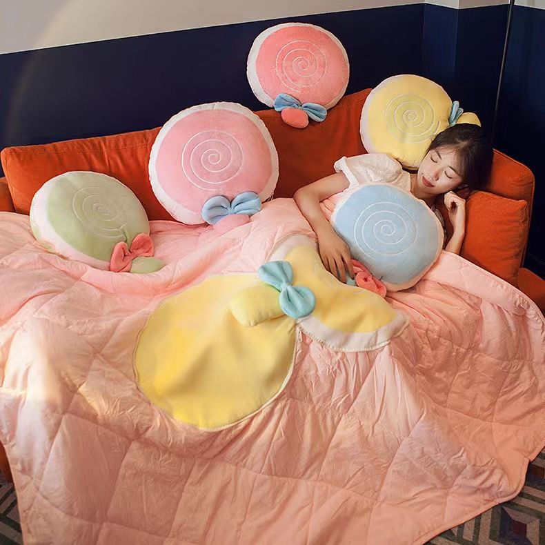 Pillow quilt dual-purpose office nap pillow car blanket two-in-one car pillow for girls to sleep in the car