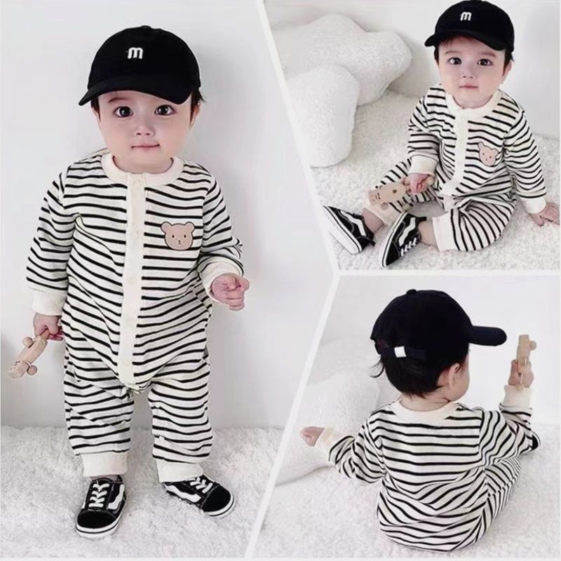 Baby jumpsuits, spring and autumn styles, newborn male and female baby clothes, thin harem clothes, super cute toddler spring outing clothes