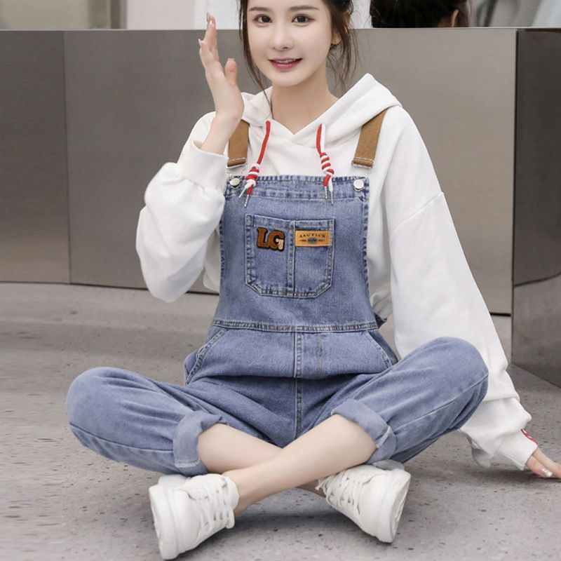 牛仔背帶褲套裝女2023時尚新款春秋網紅小個子法式桔梗兩件套工裝