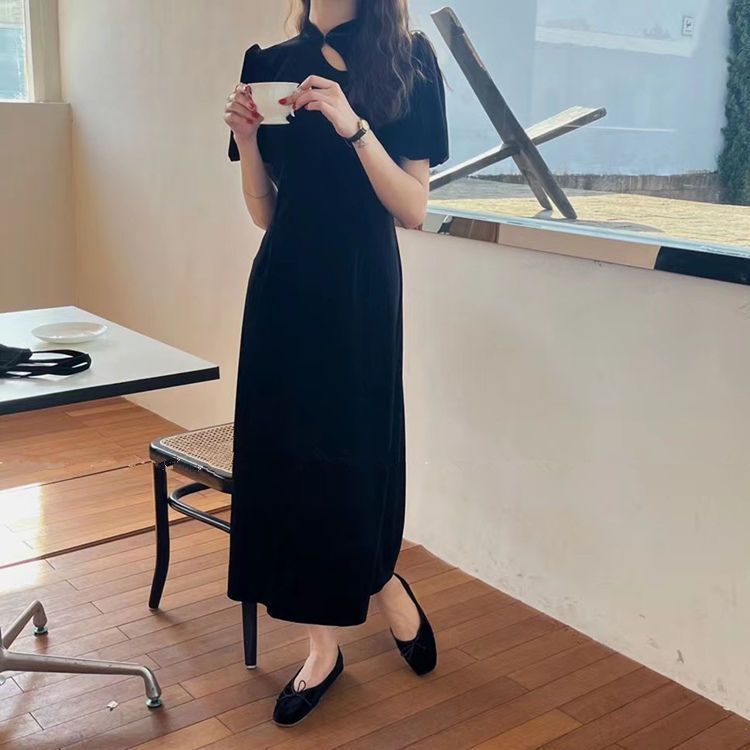 春夏高級感修身收腰中式旗袍絲絨連衣裙女氣質鏤空法式復古小黑裙