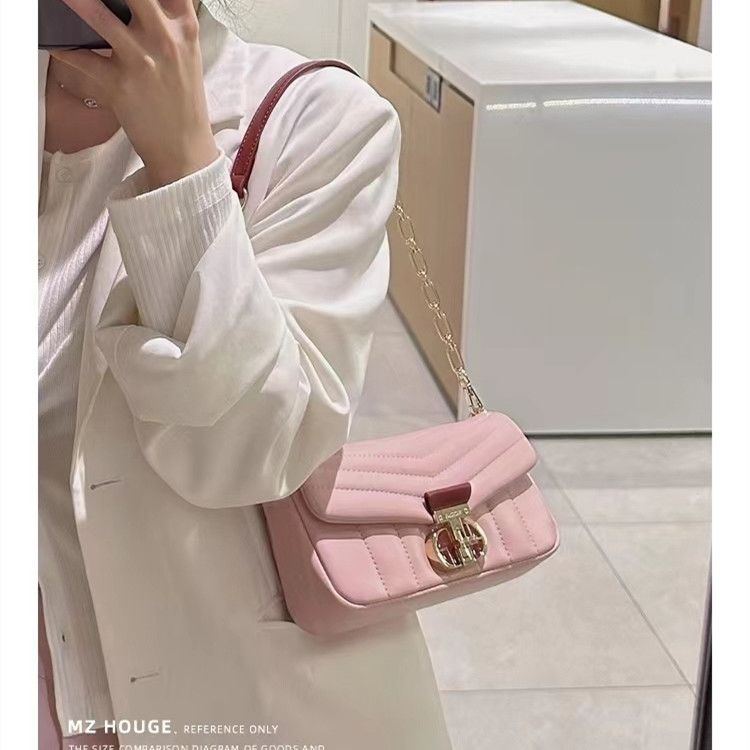 粉色包包女新款今年流行高级质感小众时尚轻奢链条单肩斜挎包