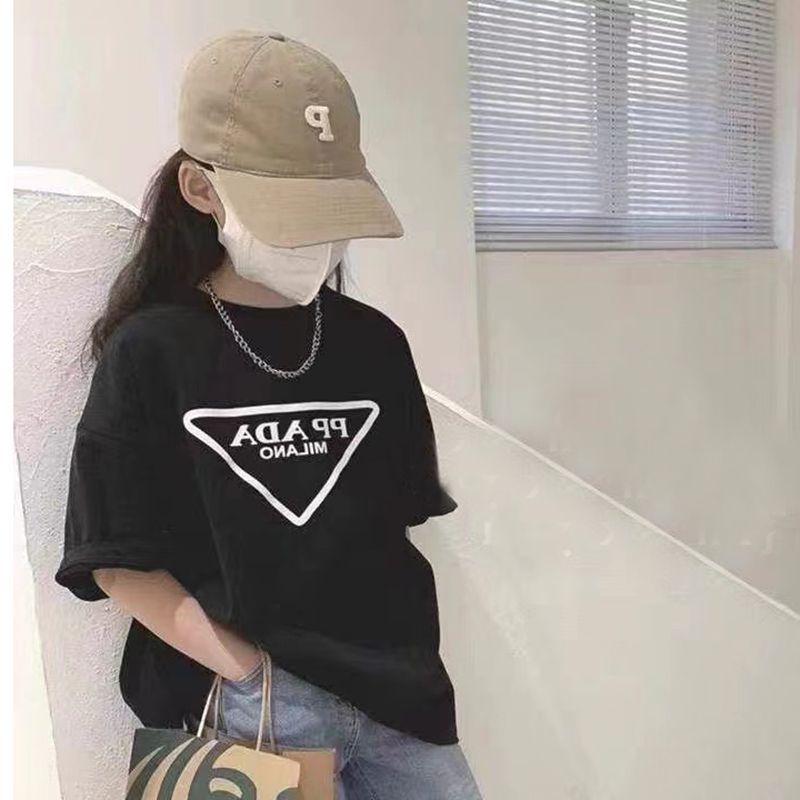 女童夏季兒童純棉短袖T恤中大女童三角字母印花洋氣韓版體恤上衣