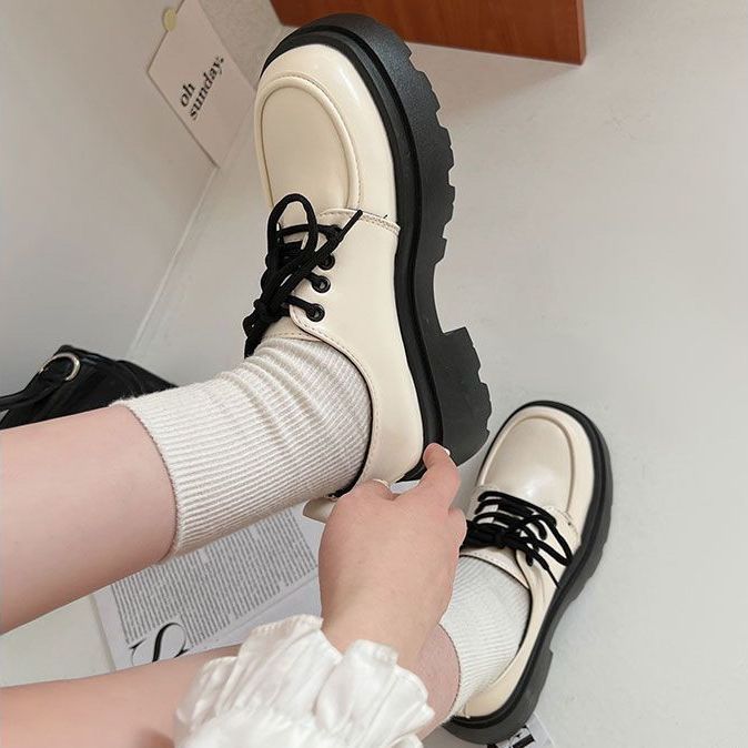 Single shoes women's thick-soled muffin British college style 2023 new white fashion all-match retro daily small leather shoes