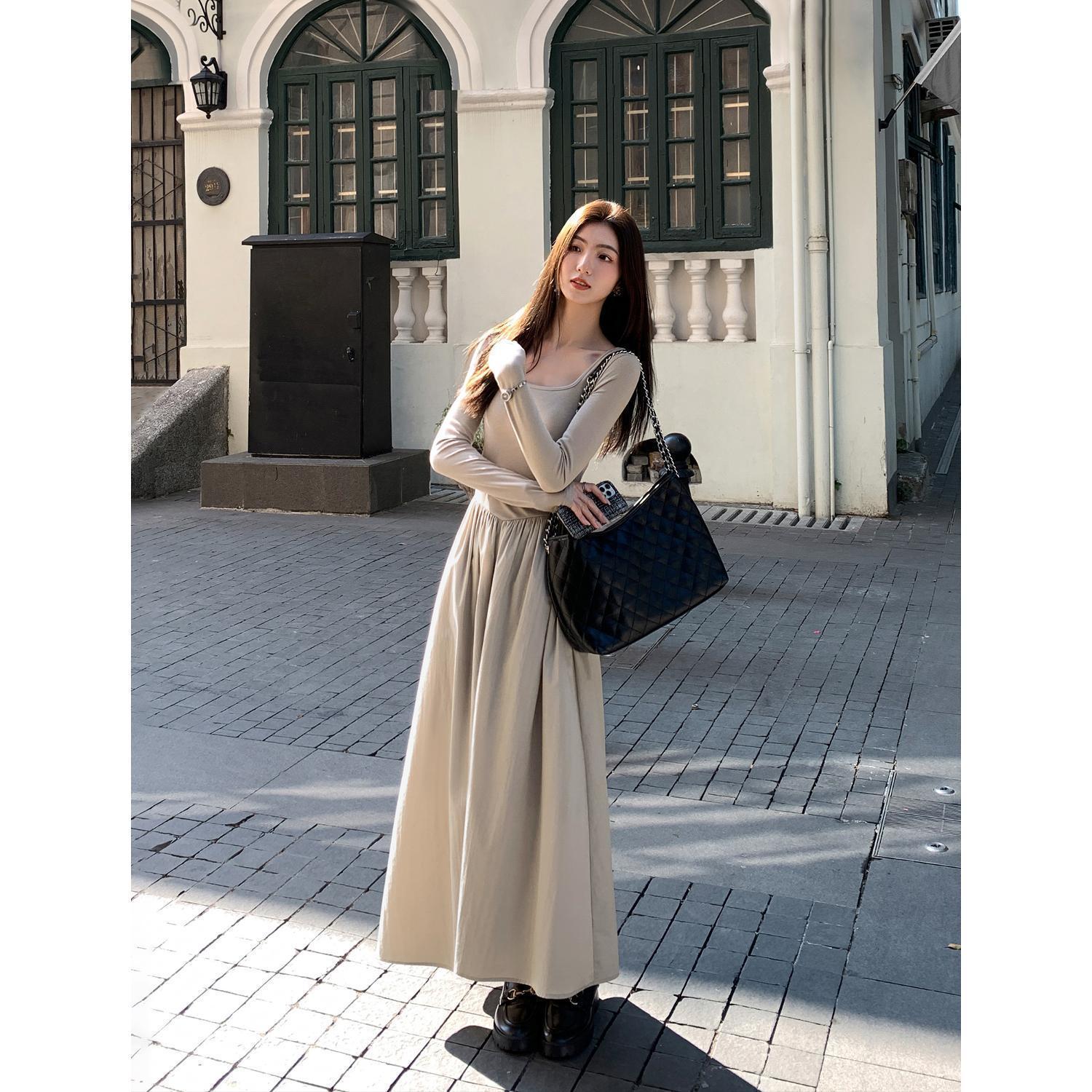 Square collar long-sleeved knitted dress women's 2023 spring new French style waist slimming and high a-line long skirt