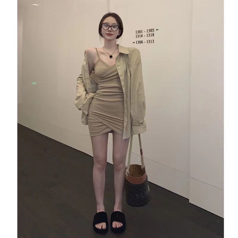 French Slim Slim Suspender Dress Female Backless V-Neck Waist Design Sense of Niche Package Hip Dress Short Skirt