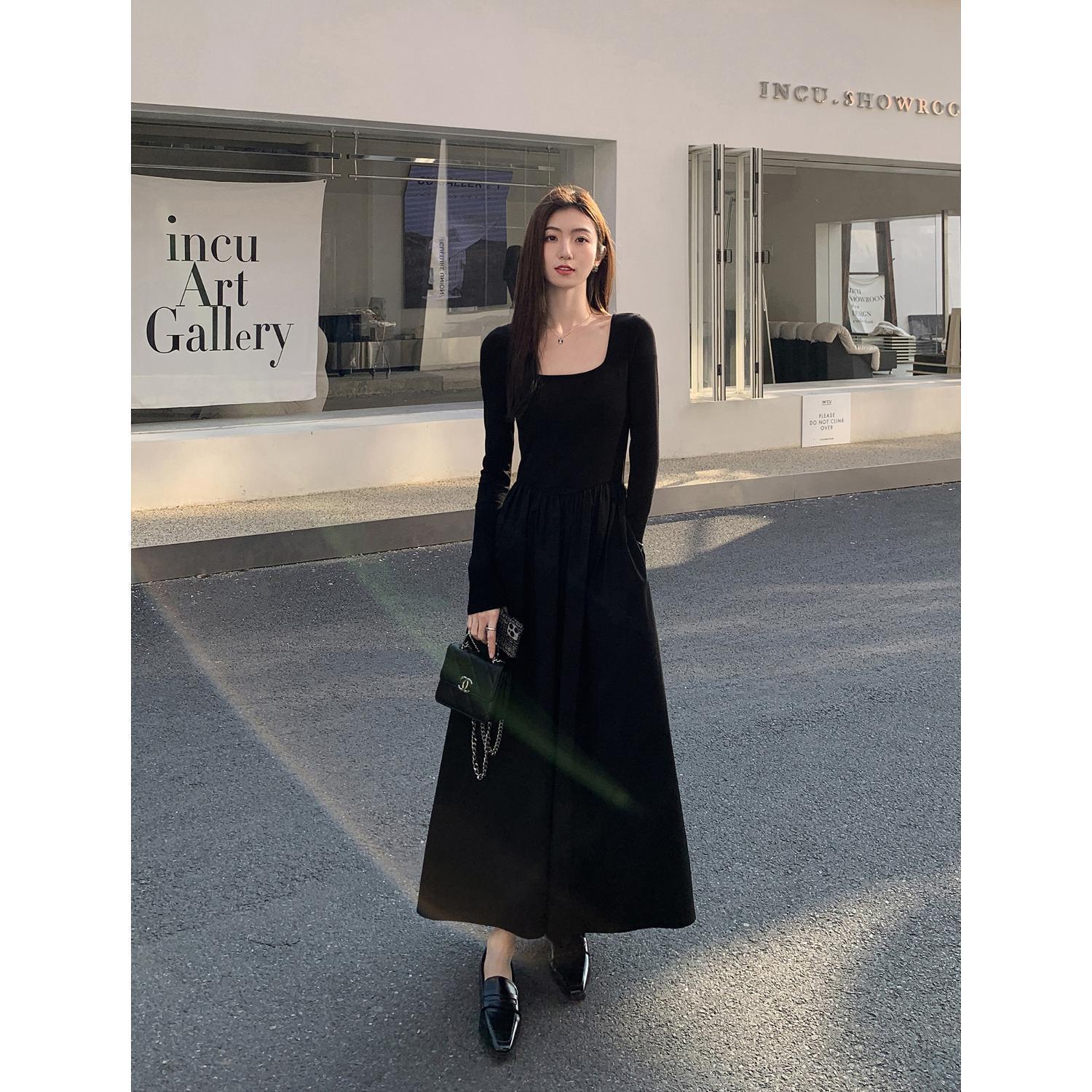 Square collar long-sleeved knitted dress women's 2023 spring new French style waist slimming and high a-line long skirt