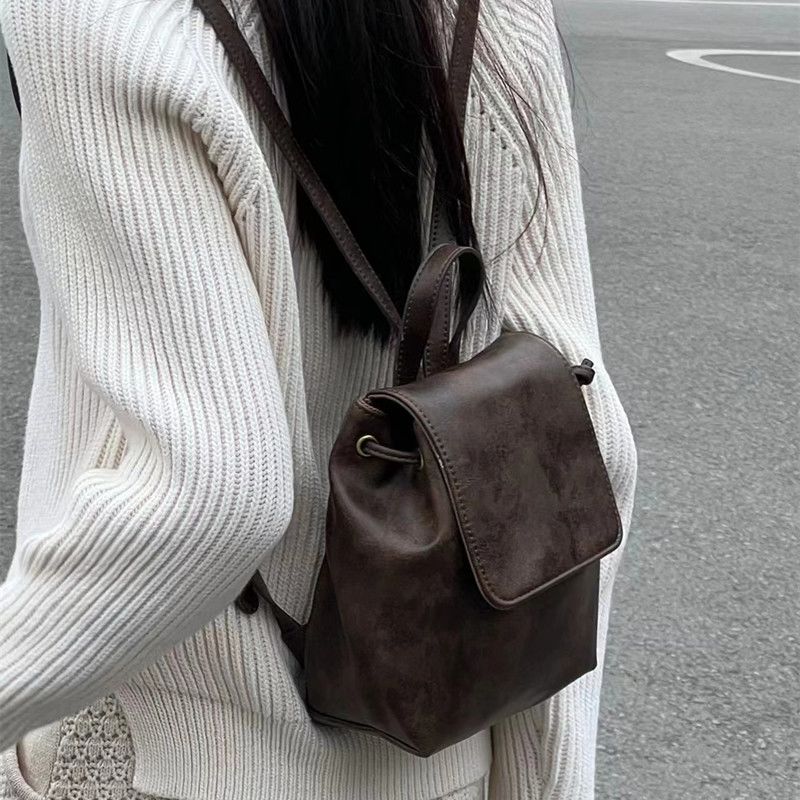 包包女2023春季新款小眾質感復古棕色雙肩包ins簡約百搭單肩包潮