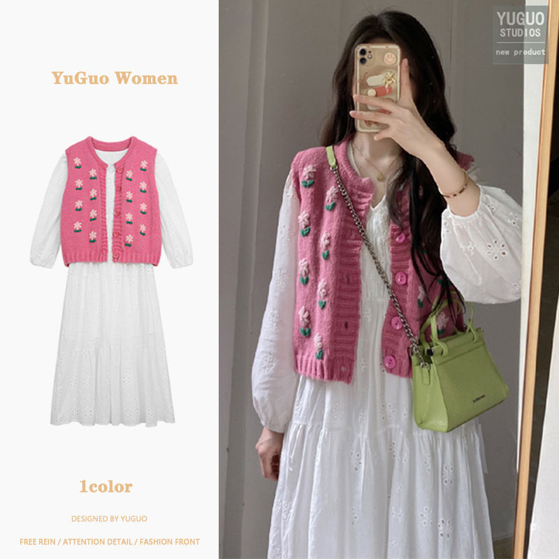 Girly Pink Design Floral Sweater Vest Hollow Dress Women Spring 2023 New Fashion Suit
