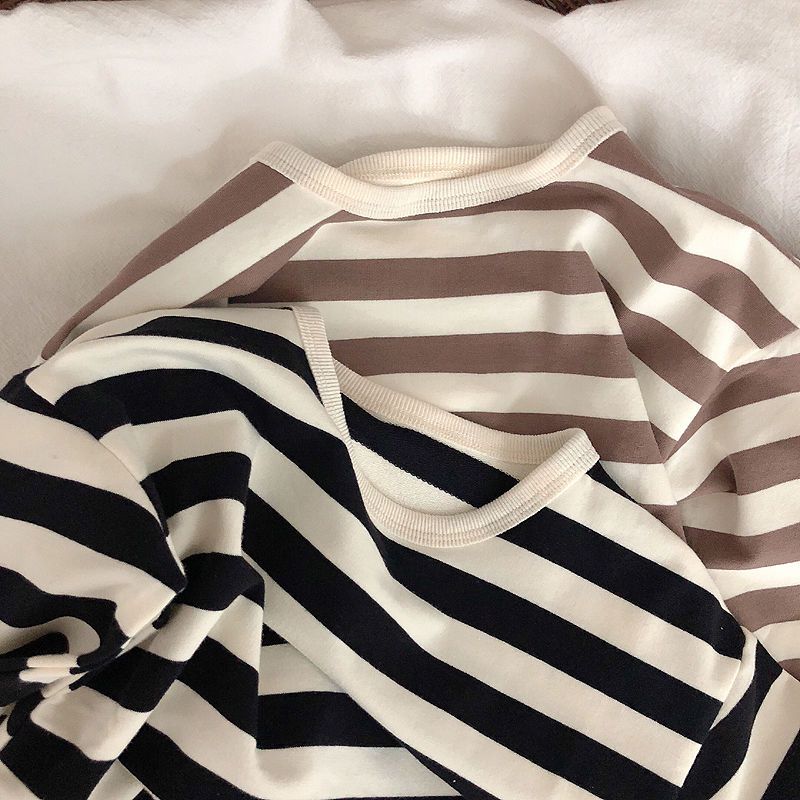 Retro striped shirt ~ Korean children's spring and autumn striped bottoming shirt 2023 spring men and women baby long-sleeved T-shirt sweater