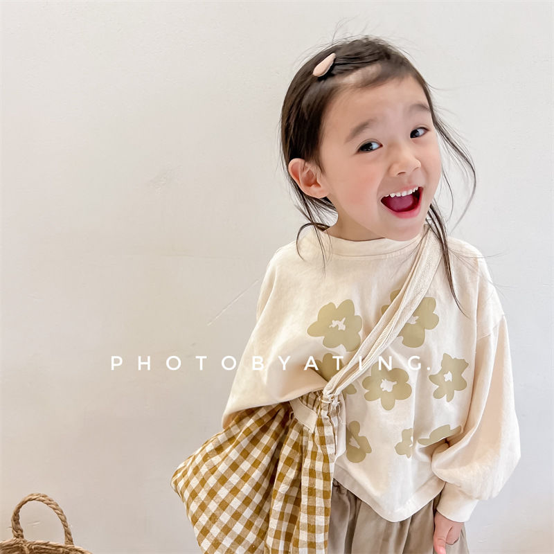 Cute little cutie~Korean girl baby big flower loose thin sweatshirt 2023 spring long-sleeved bottoming shirt