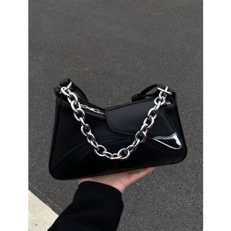 Ins niche foreign style irregular chain armpit bag 2023 early spring new trendy fashion all-match...