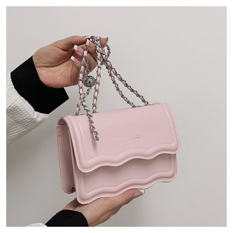 Wave Women's Chain Small Square Crossbody Shoulder Bag Versatile_voghion.com